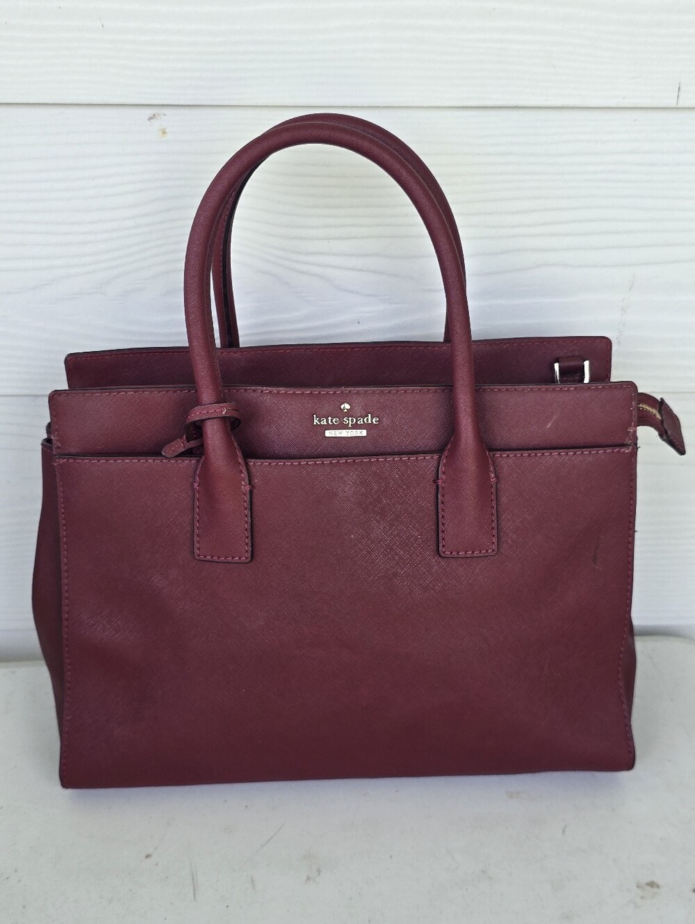 Kate Spade New York Burgundy Saffiano Leather Satchel Handbag Wine Red FLAW